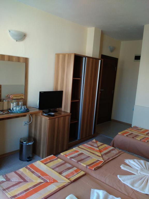 Fits Guest House Primorsko Eksteriør bilde