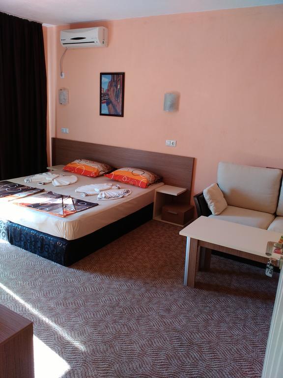 Fits Guest House Primorsko Eksteriør bilde